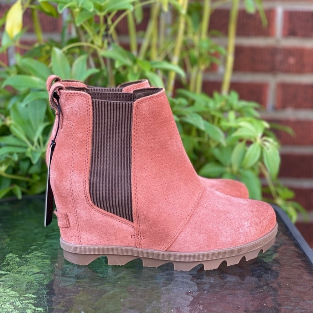 Sorel Joan of arc boots